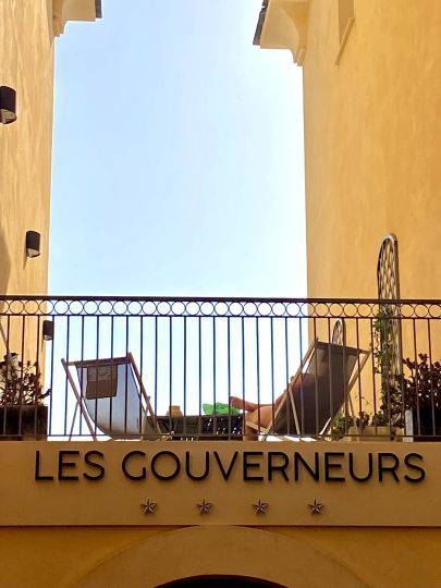 Les Gouverneurs 